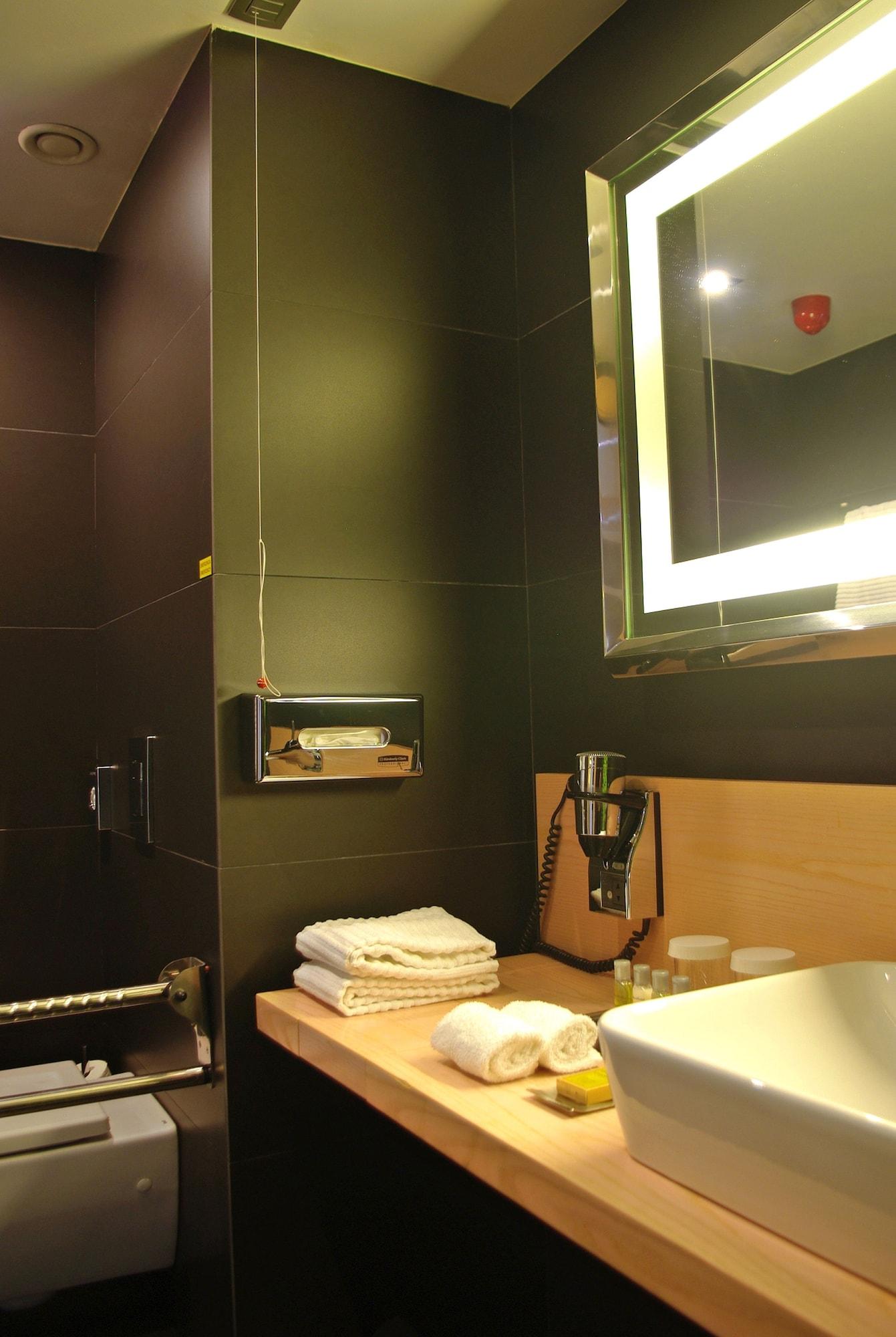 Hotel Doubletree By Hilton Girona
