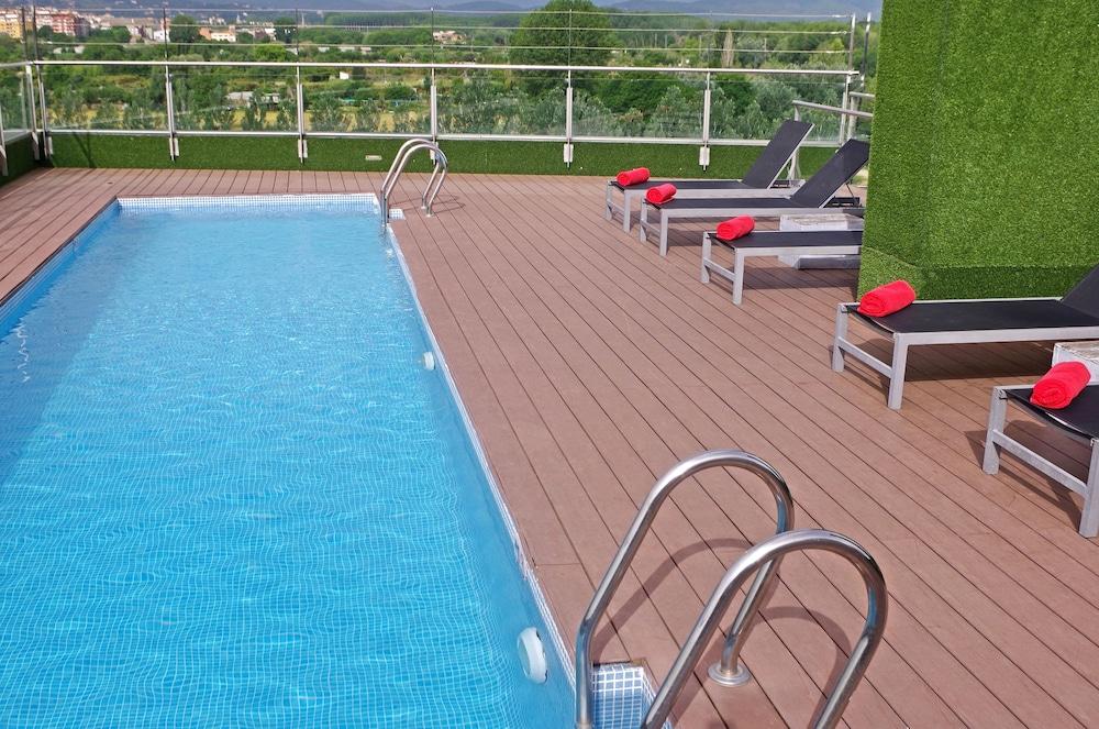 Doubletree By Hilton Hotel 4*