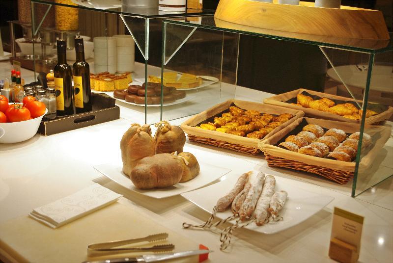 Doubletree By Hilton Hotel 4*